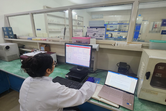 Flow cytometer instrument used in the hands-on training workshop