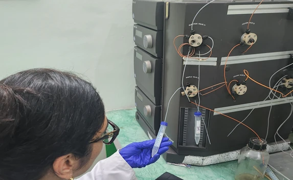Affinity chromatography column used for protein purification